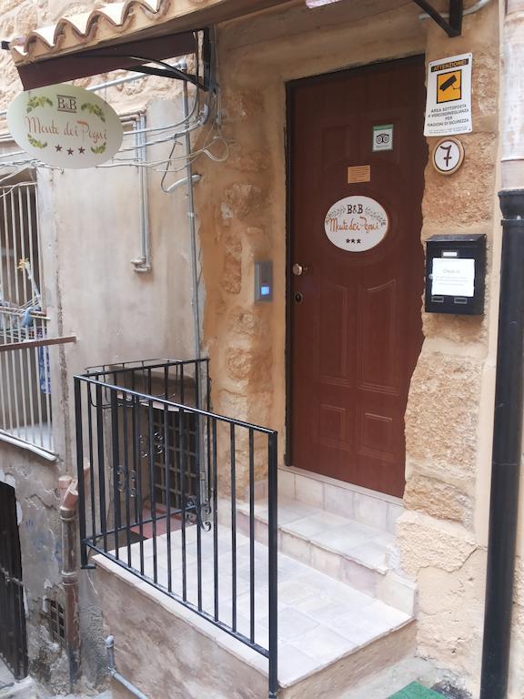 B&B Monte Dei Pegni Αγκριτζέντο Εξωτερικό φωτογραφία